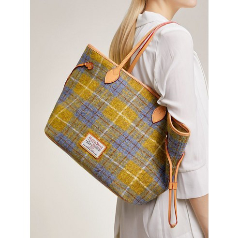 出韩国官价20万韩元羊毛呢harris tweed英伦复古单肩腋下包托特包