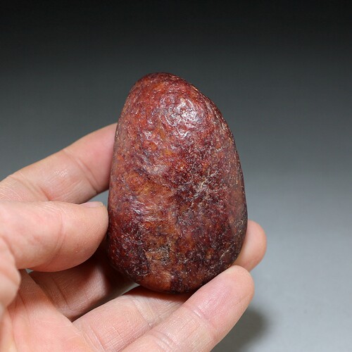 [矿物标本]天然河磨玉红皮原石111克 可打孔做手玩件 楼叔孤品