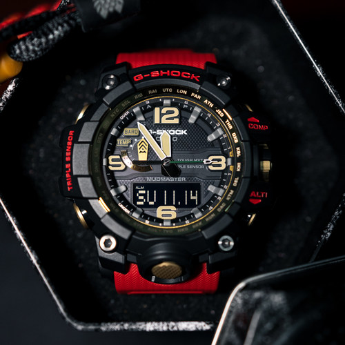 卡西欧奢华户外蓝宝石运动腕表