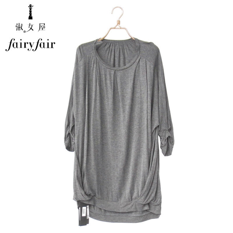 FAIRYFAIR正品春秋季深灰花圆领蝙蝠袖作褶中长套头针织T恤衫女