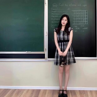 FAIRYFAIR格子修身裙通勤蝴蝶结淑女范中裙圆领连衣裙夏季