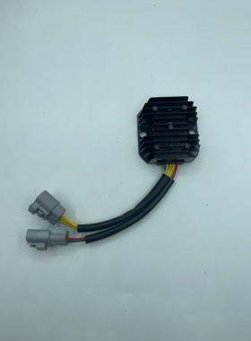 宗申赛科龙RX3 ZS250GY-3摩托车整流器ZS400调压器稳压器18级电喷