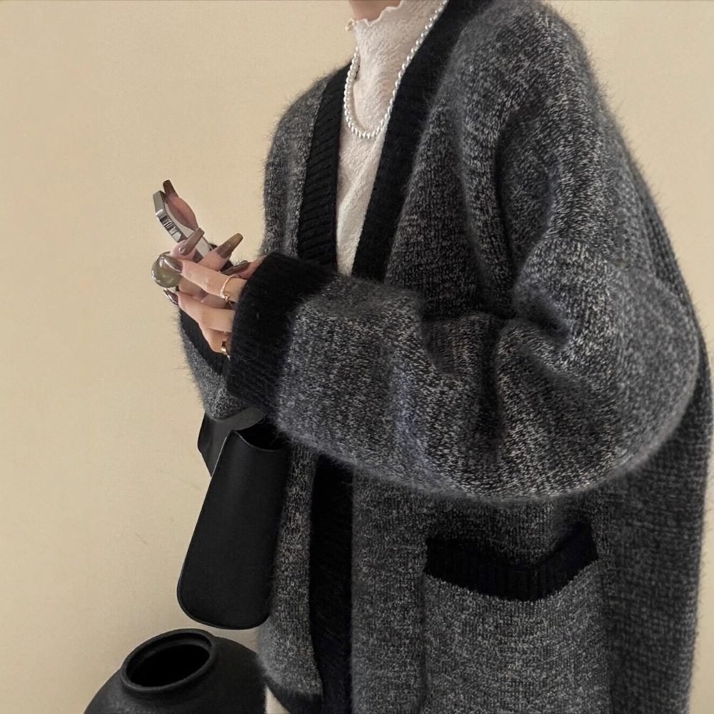 老钱风深灰色混织v领大毛衣开衫慵懒感宽松针织外套2025秋季