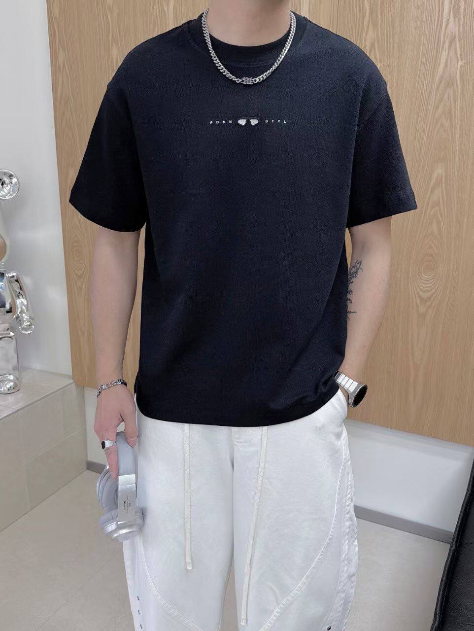 立体小眼镜夏季男开衩短袖圆领帅气简约青年舒适百搭青年T恤半袖