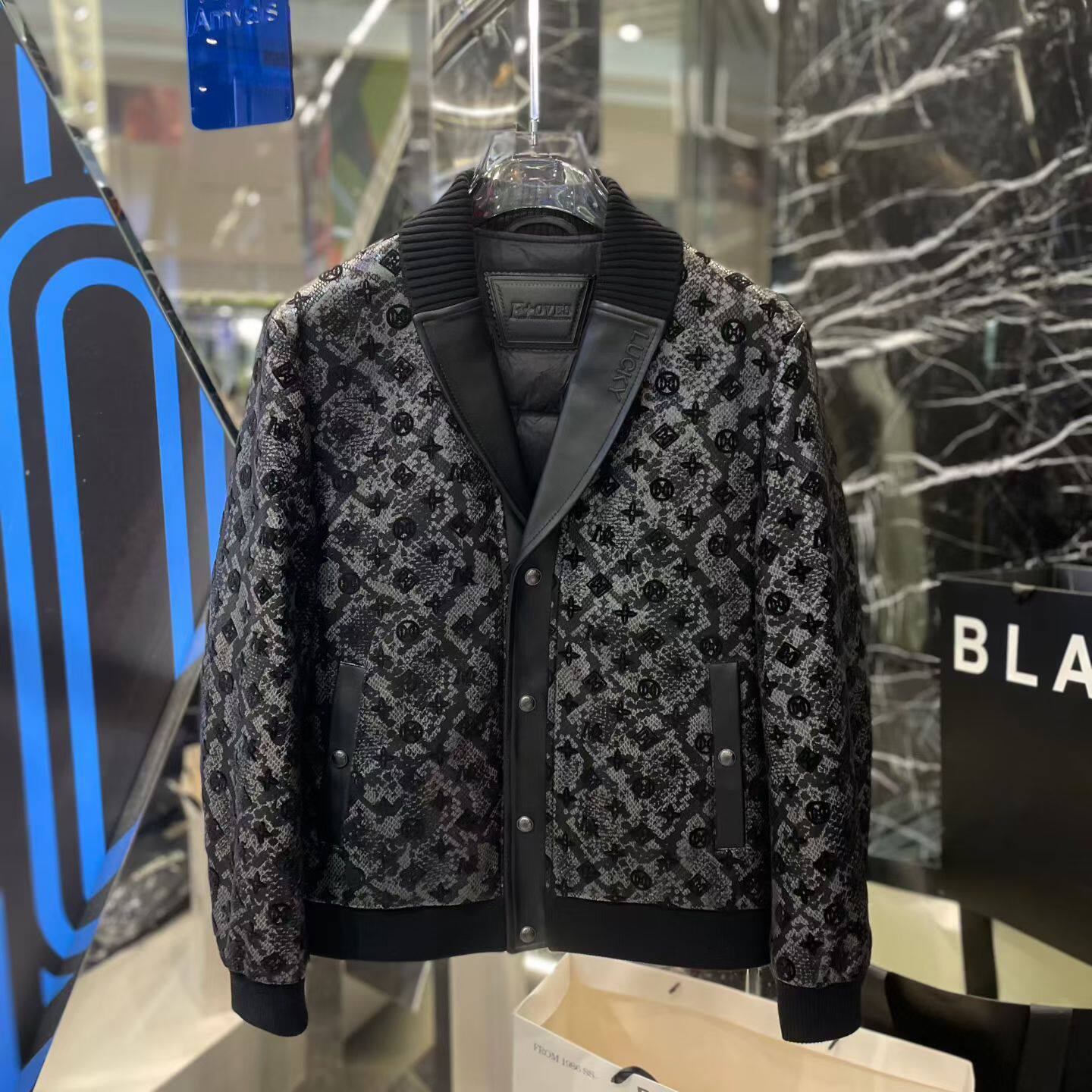 男士羽绒夹克2025冬季新款潮牌时尚重工绵羊皮拼接修身白鸭绒外套