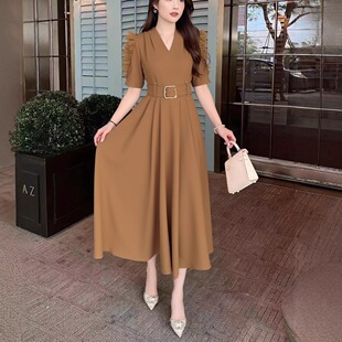 245753南油高端轻奢欧洲站高档女装气质法式长款V领五分袖连衣裙