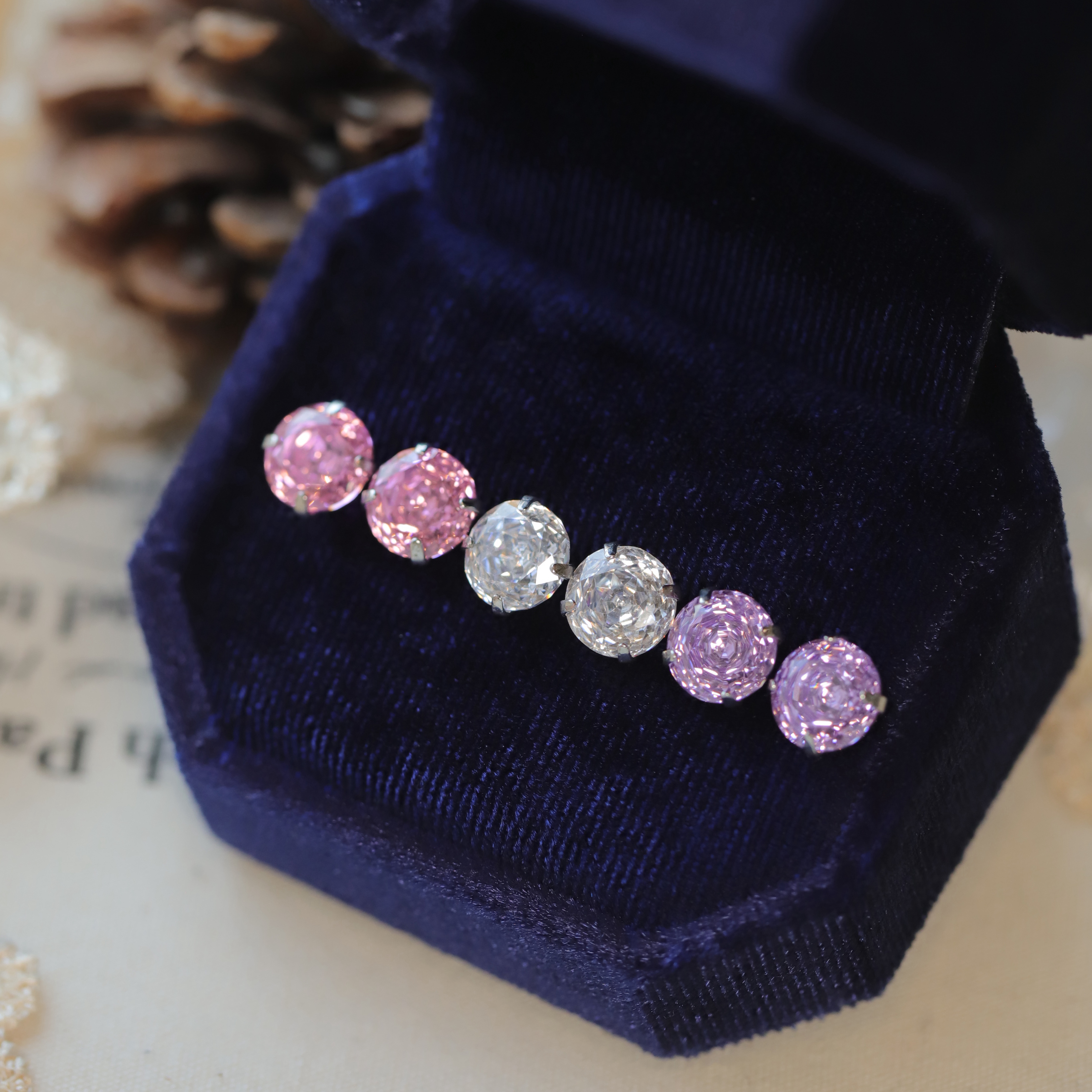 玫瑰耳钉2025新款爆款高级感耳环