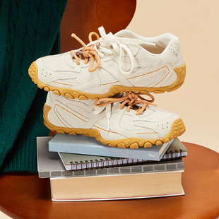 首尔的米家WACKY WILLY 男鞋女鞋米棕皮革休闲运动鞋