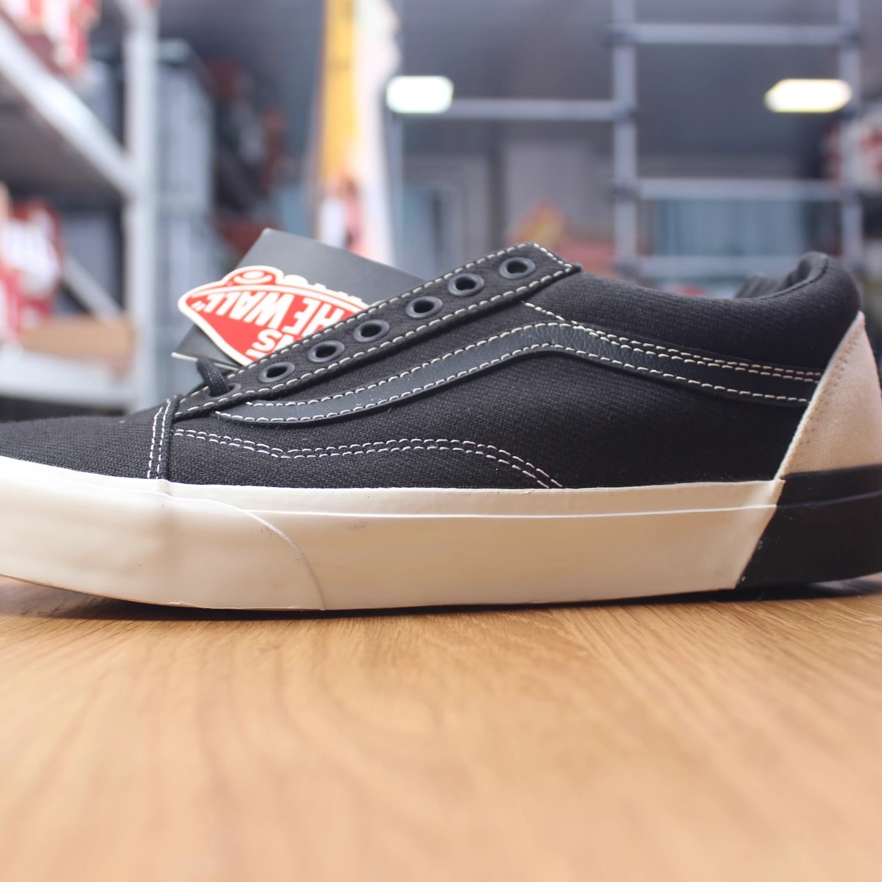 首尔的米家VANS男鞋OLD SKOOL黑白帆布翻皮牛筋底滑板鞋运动鞋