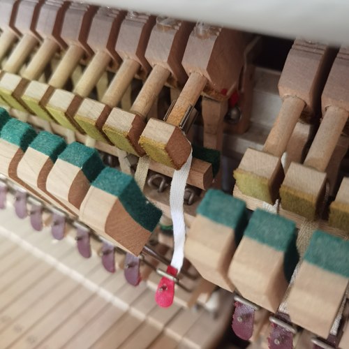 钢琴不锈钢卡扣攀带安装方便/柏才行设计/钢琴调律维修工具FAMAYA