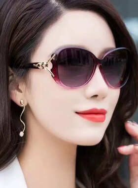 2026新款时尚偏光太阳镜欧美女士高级感优雅镶钻小框墨镜女厂家