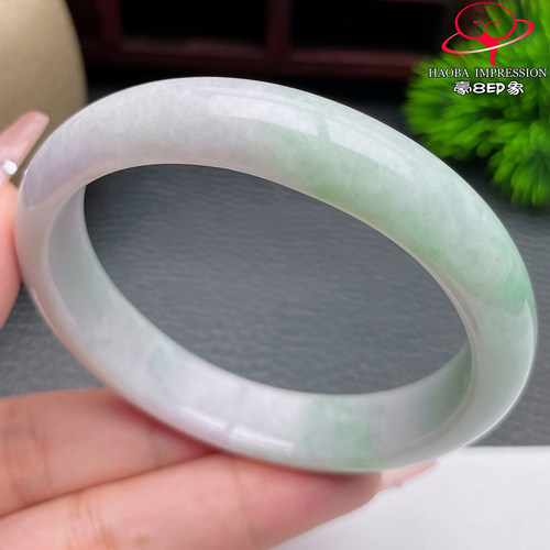 豪8印象S126010Y511翡翠贵妃手镯圈口54.7天然淡绿淡紫玉手镯42g
