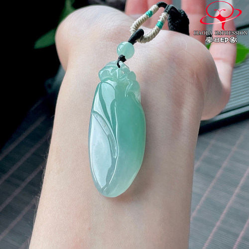 豪8印象P26018P2935翡翠福瓜吊坠天然冰糯种蓝飘花玉福禄寿挂件