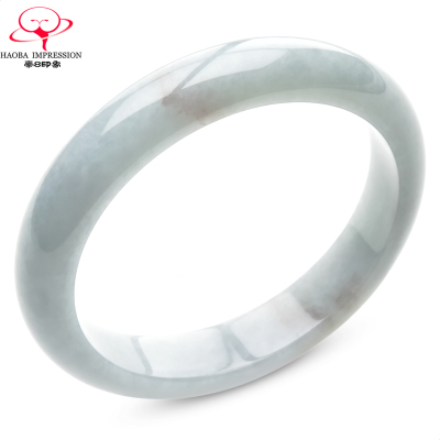 豪8印象手镯之家S325028Y347翡翠手镯圈口55.0mm天然白底淡绿玉镯