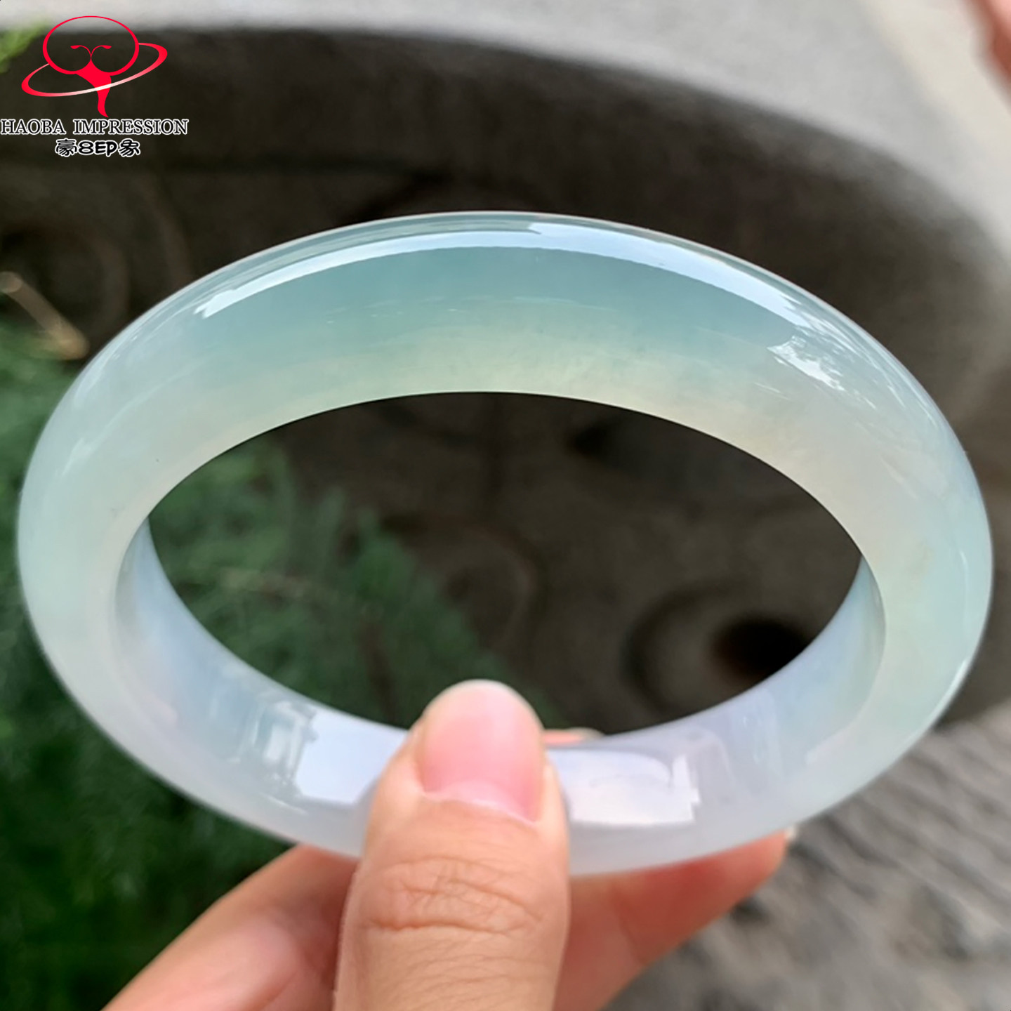豪8印象V279翡翠手镯圈口62.7天然高冰种天空蓝缅甸a货玉石手镯