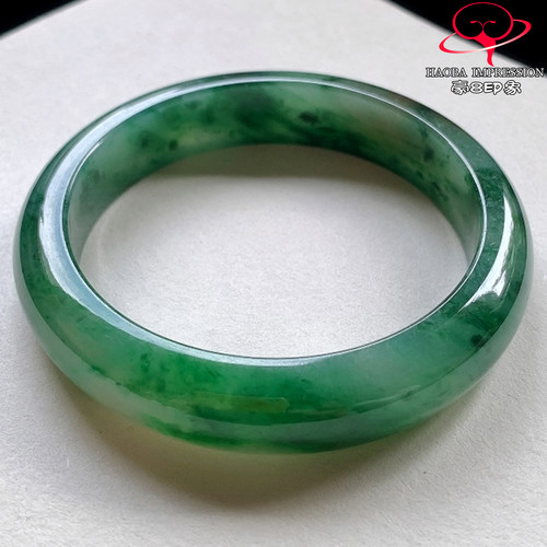 豪8印象V26800V1857翡翠手镯圈口55.8天然冰糯种墨绿缅甸玉手镯