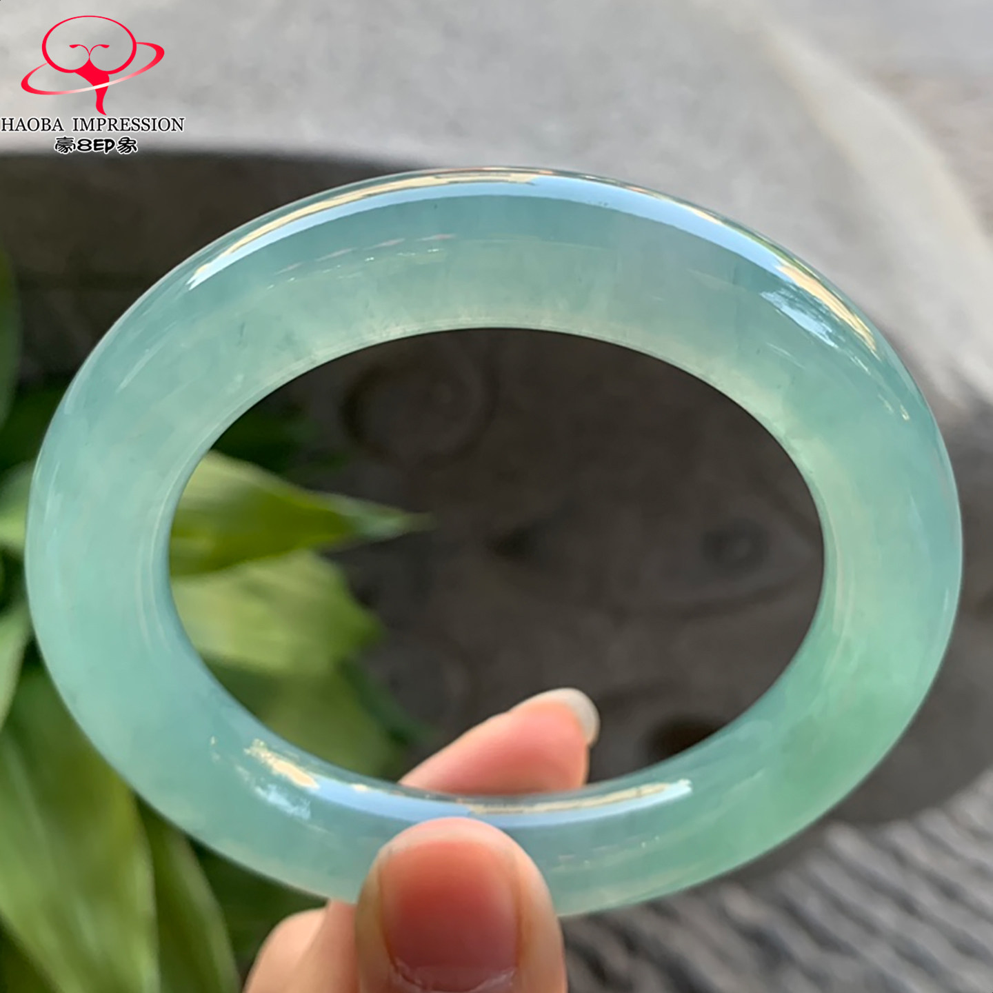 豪8印象V207翡翠圆条手镯圈口56.3天然冰种缅甸冰蓝玉石手镯a货