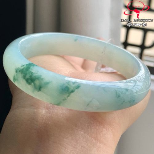 豪8印象W26100W667天然A货翡翠圈口55.6冰种晴水底飘花贵妃玉手镯