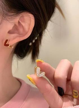 秋冬氛围感安可拉红色滴釉爱心双面耳扣微镶锆石