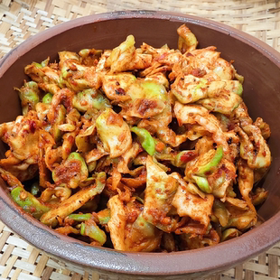 正宗四川农家特产下饭菜手工麻辣榨菜片咸菜青菜头无油脆爽开胃