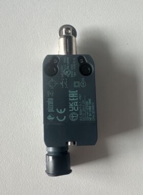 Pizzato意大利原装进口限位开关NF B110BB-SMK