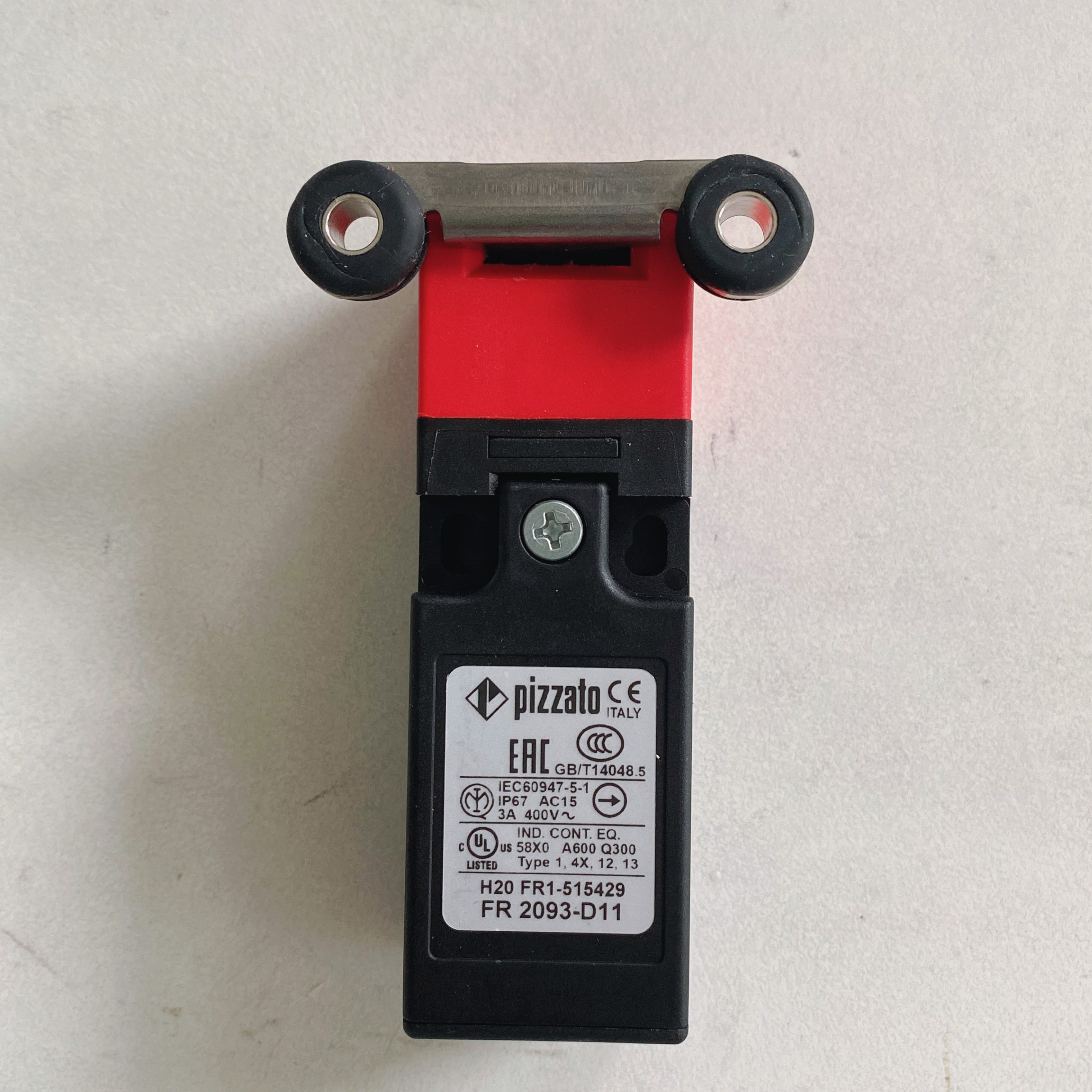 Pizzato意大利全新原装进口限位开关FR2093-D11 正品保证假一罚十