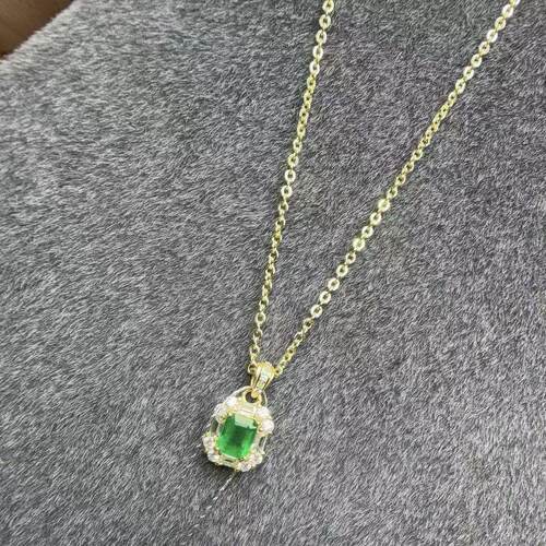 天然木作色祖母绿925银吊坠