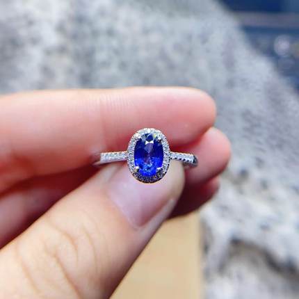 天然斯里兰卡皇家蓝蓝宝石戒指5乘7 925银镶嵌天然彩宝首饰