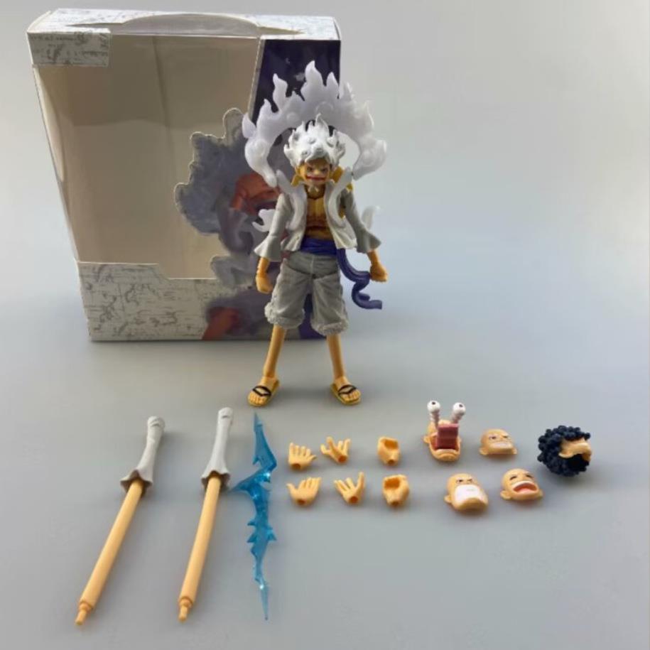 跨境新品 SHF 五档太阳神尼卡路飞 关节可动 手办模型盒装摆件