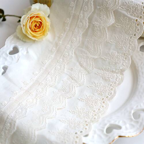 优质全棉白色杏色布边蕾丝