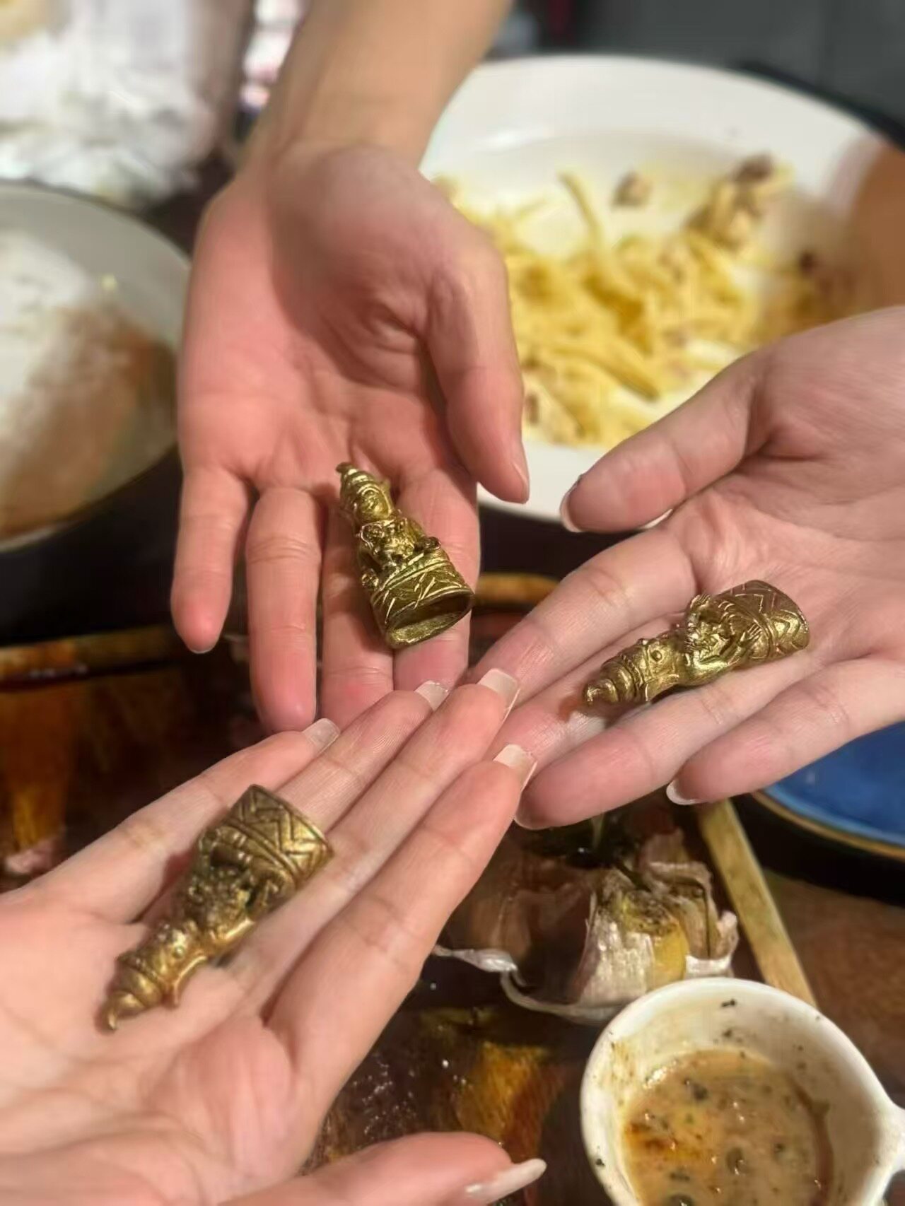 泰国小四月 直播专拍