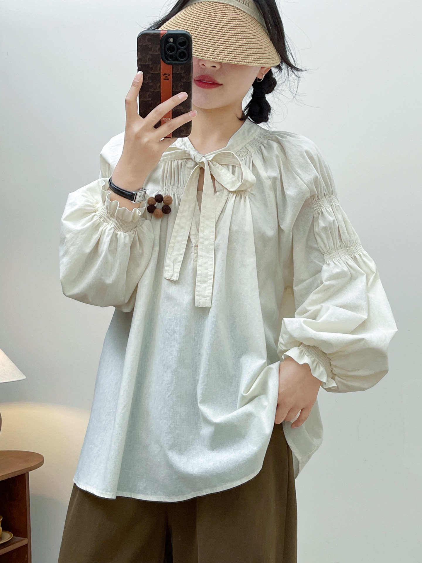 24春新品森系领口系带衬衫宽松大版型纯色灯笼袖棉麻法式上衣女