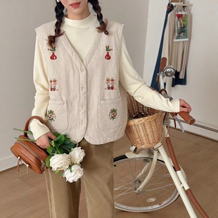秋冬森系文艺棉麻刺绣夹棉V领保暖马甲宽松胖妹外穿棉马夹坎肩女