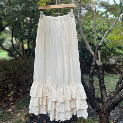 三层刺绣花边洛丽塔打底衬裤纯棉