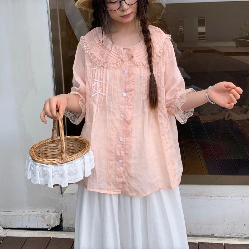 宽松娃娃领木耳边蕾丝苎麻短袖女