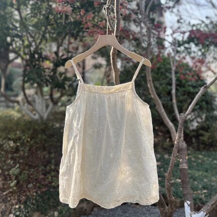 甜美森系棉布刺绣吊带小衫叠穿内搭打底宽松背心叠穿上衣夏新品女