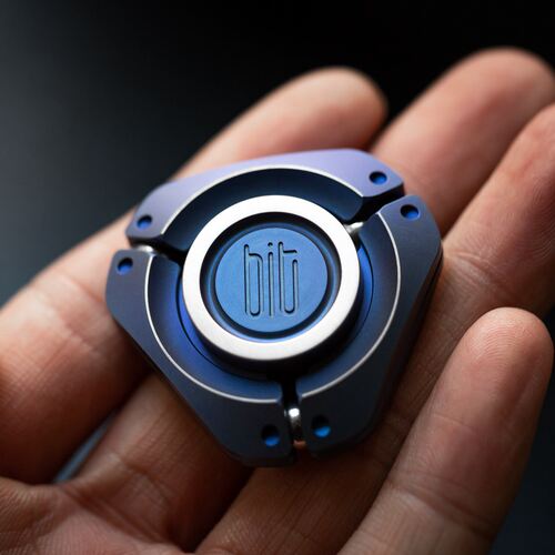 老铁匠静音神器指尖陀螺bit03EDC
