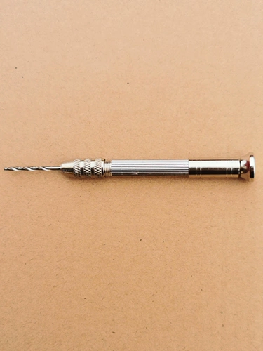 Техническое обслуживание пианино с ручной бушением с буровым бонусом для ремонта небольших спектральных стоек, ручных сверстников и страниц ручных укусов ручной работы