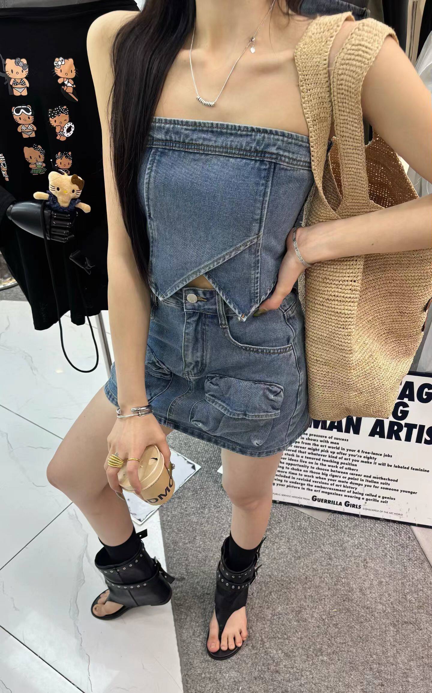 韩国东大门新款复古牛仔抹胸背心女辣妹性感修身显瘦配牛仔短裙
