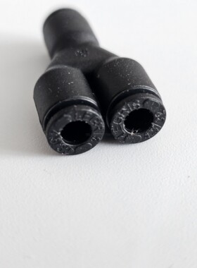 现货 Legris乐可利 等径三通接头 3140 04 00  31400400 4.5/32