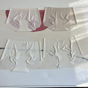 新品 无痕冰丝无感无痕面膜超薄莼色内裤 一盒4条装 ～女款