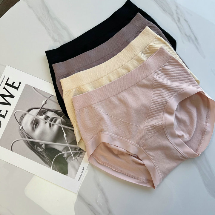 舒适好穿 简约纯色无缝一体收腹内裤桑蚕丝里裆细腻亲肤三角裤