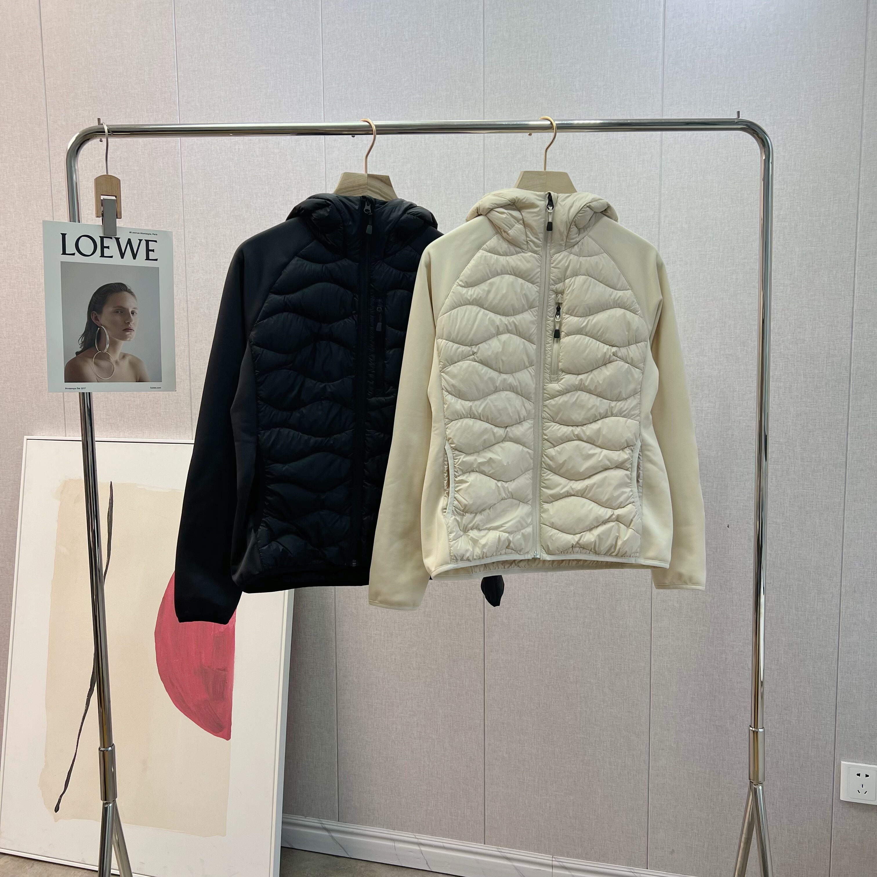 P～轻薄鹅绒拼接连帽羽绒服秋冬新款时尚短款内搭保暖运动外套