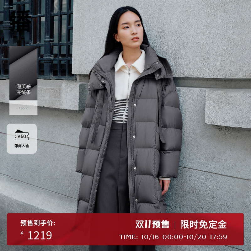 温暖舒适连帽半高领，质感顺色拉链