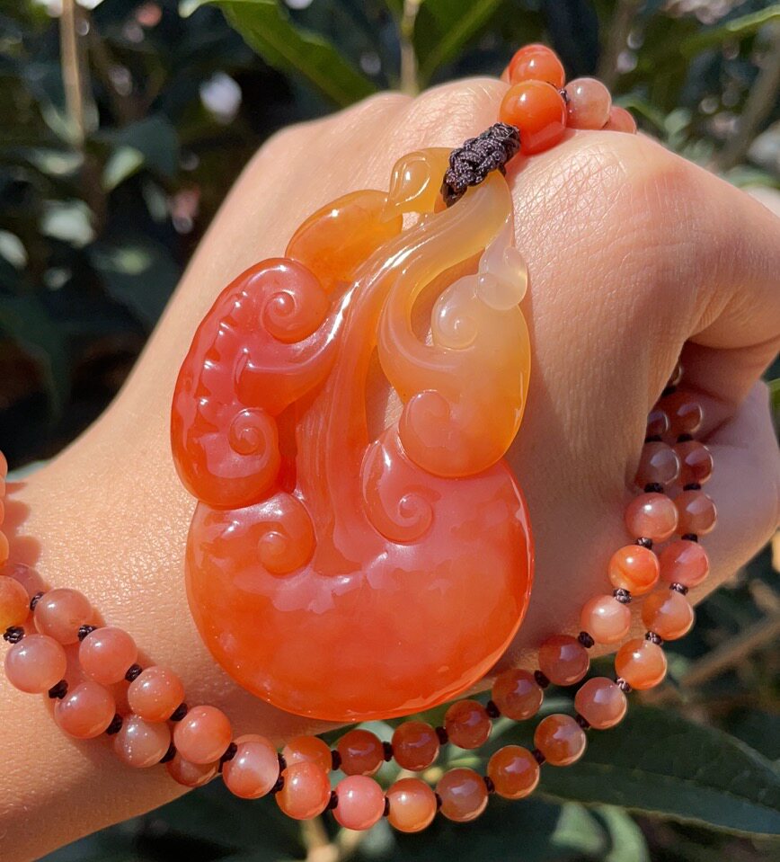 杨玉家云南天然黄龙玉冰种胭脂红精雕灵芝如意大毛衣链挂件证书包
