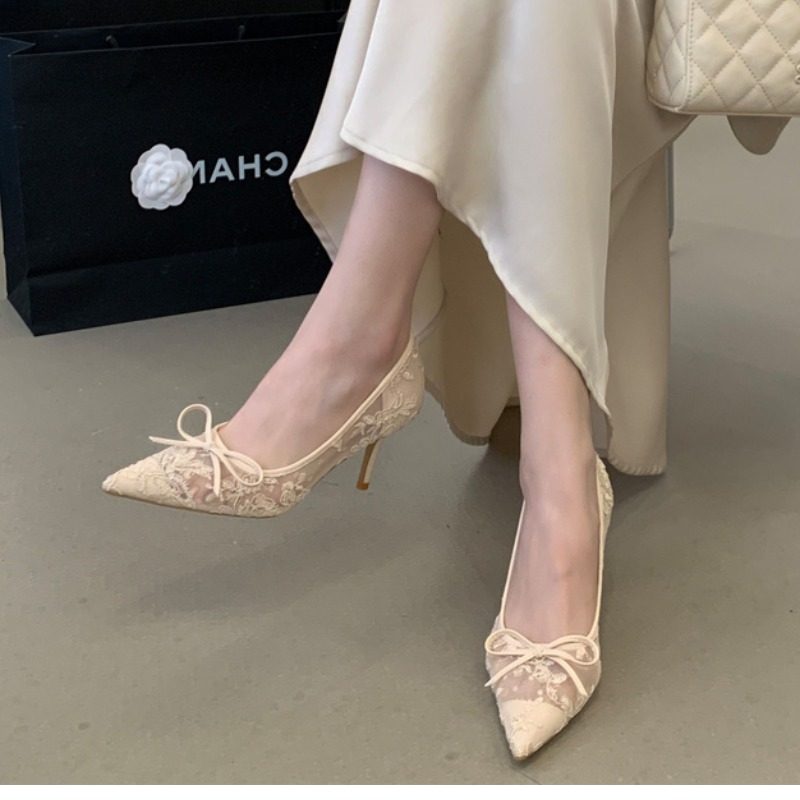2026春夏蕾丝细跟高跟鞋女刺绣网纱镂空高跟鞋婚鞋一脚蹬浅口单鞋,女鞋,浅口单鞋,淘宝优惠券,粉丝福利购,淘宝优惠卷