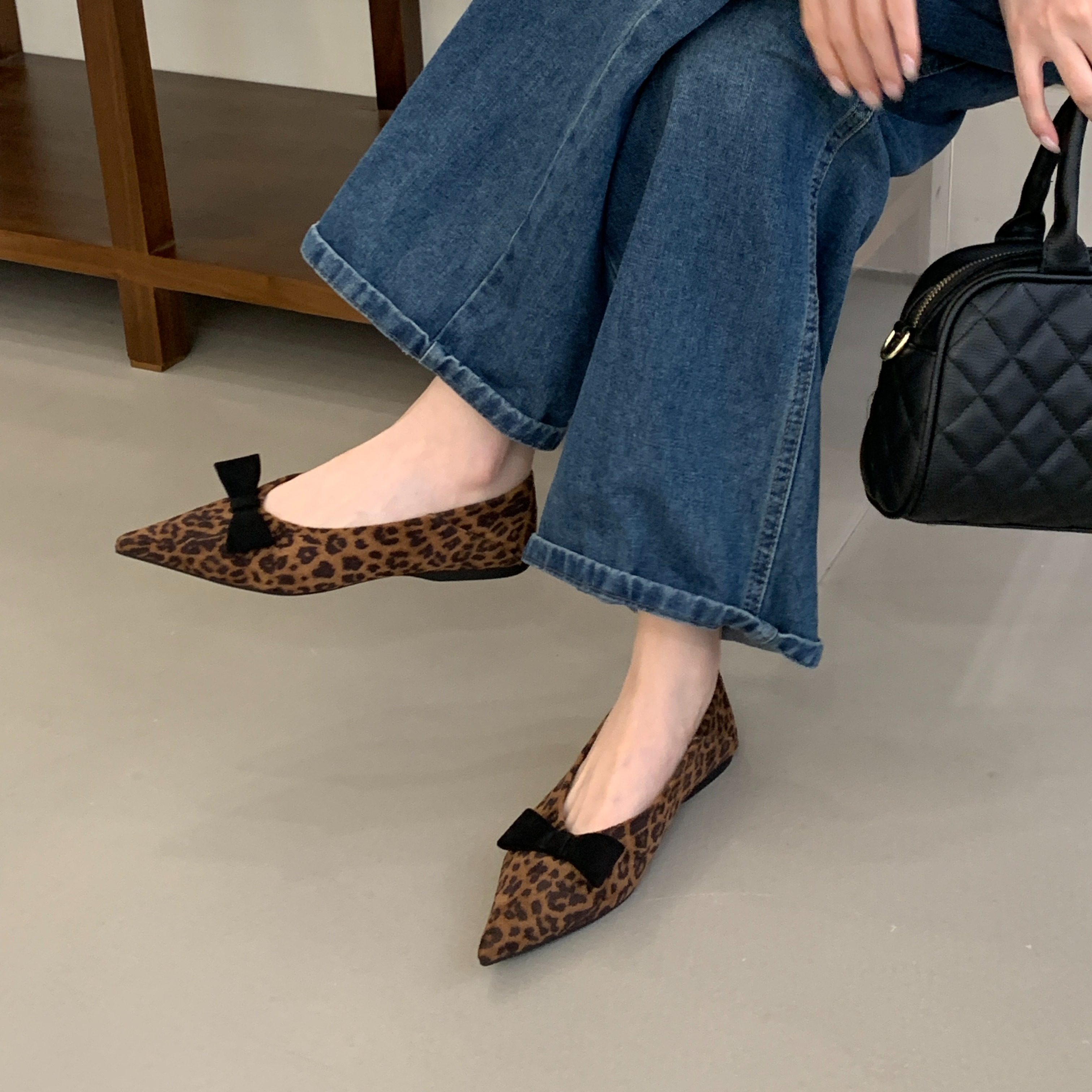 2026早春夏季尖头平跟平底绒面凉鞋露趾一脚蹬浅口凉鞋女鞋单鞋子,女鞋,浅口单鞋,淘宝优惠券,粉丝福利购,淘宝优惠卷