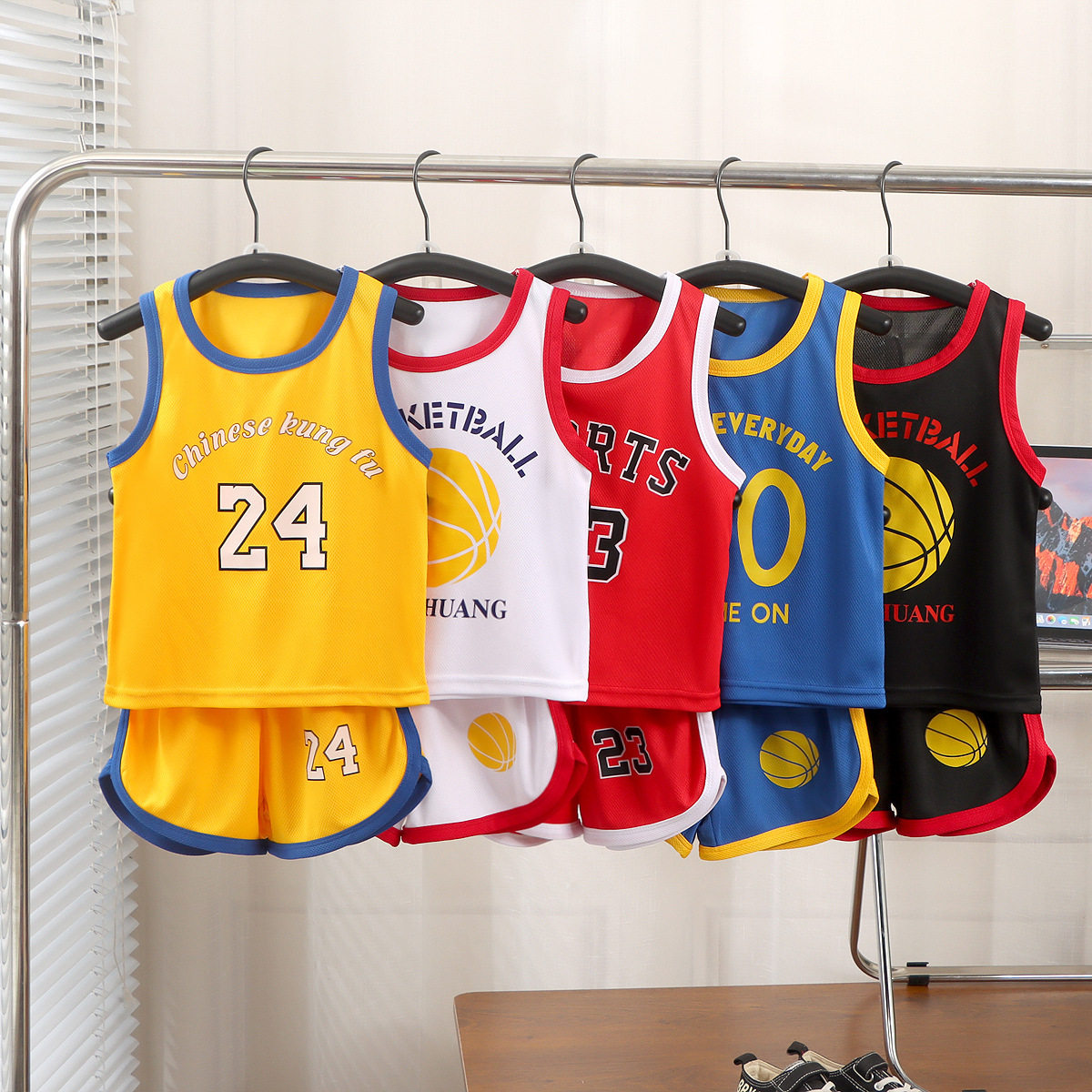 儿童速干衣运动服套装男童无袖宝宝篮球服夏季背心短裤运动套装