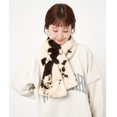 BC2025冬季 柔软亲肤奶牛纹 纯色毛毛交叉围脖