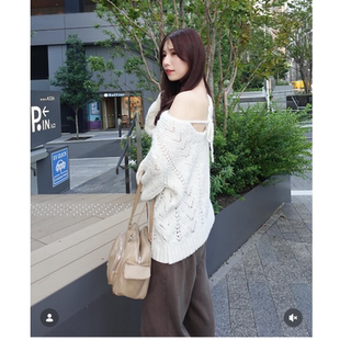 HE2025冬季 甜美后背系带可露肩柔美镂空花朵针织毛衣